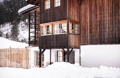 La Valle Apartment | Cosy tyrolean flat in Alta Badia, spacious and convenient.