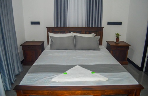 Kochchikade Villa | Cosy villa with style, luxury and great comfort Close to beach and amenities