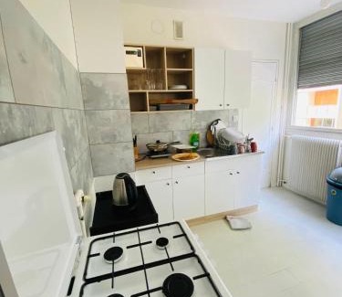 Limoges House | CosyRoom