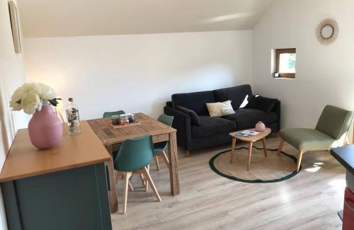 Veyrier-du-Lac Apartment | COTES ET LAC - Charme, Parking, Proche Lac et Randonnée
