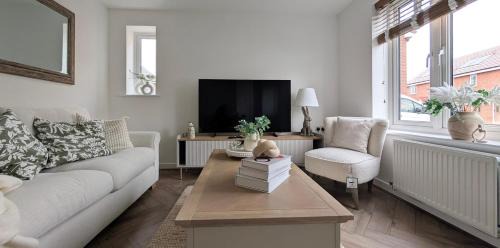 Ashchurch House | Cotswold green - sleeps 5 - free ev charge
