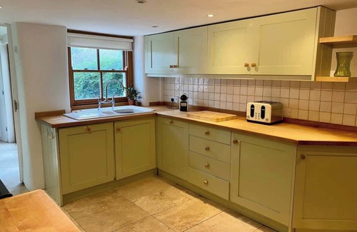 Chipping Norton House | Cotswold Home - Families/Friends/Contractors