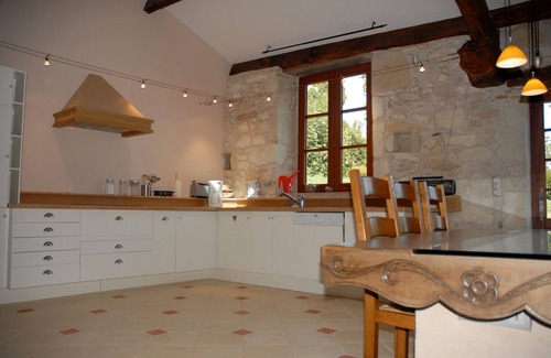 Saint-Antoine-de-Breuilh House | Cottage Rembrandt – Haven of Peace in the Dordogne with Heated Shared Pool
