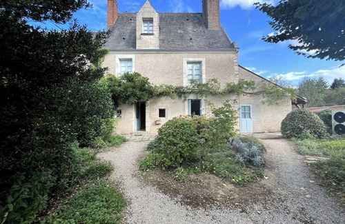 Courcay Cottage | Cottage 15 km from Amboise! Fireplace and indoor pool ideal for relaxing