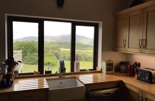 Moyard Cottage | Cottage 261 - Moyard - sleeps 8 guests in 4 bedrooms