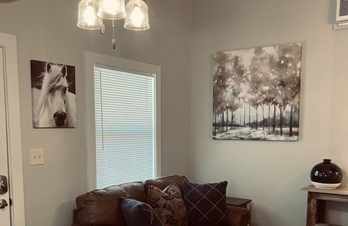 Ridgeland Cottage | Cottage 6 - Hooty's Place