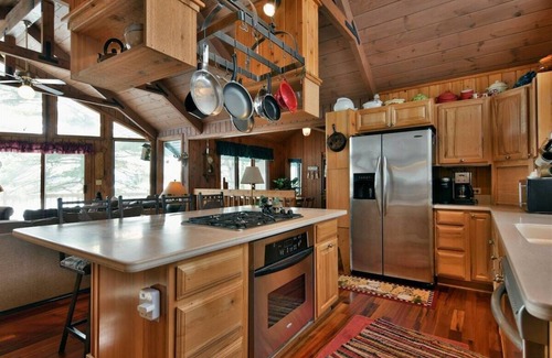 Cable Cabin | Cottage at Missing Acre 3 Bedroom Home on Lake Namakagon