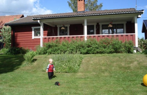 Dalarna House | Cottage at the waterfront of the lake Siljan in Dalarna
