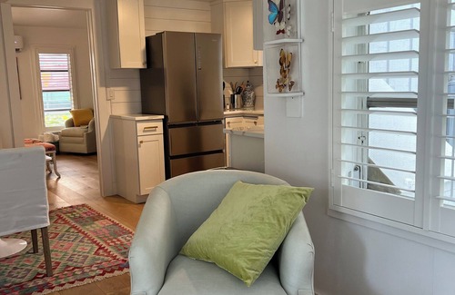 Old Naples Cottage | Cottage B - 2 Blocks to the Beach, 5th Street and 3rd Ave. South