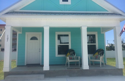 Mexico Beach House | Cottage by the beach ! Short 120 steps to the beach and its beautiful waiting !
