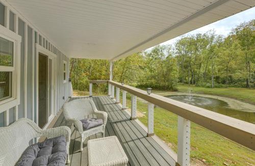 Logan House | Cottage Close to Caves and Trails in Hocking Hills!