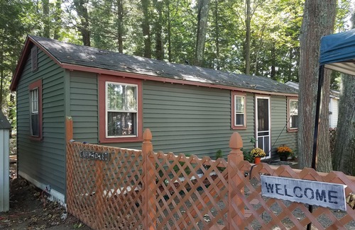 Gilford House | Cottage, close to Lake, Ski, Hike, Concerts