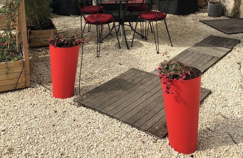 Azay-le-Rideau House | Cottage de La Tour, swimming pool, garden at Domaine Plessis Gallu in Azay le rideau