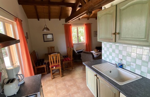 Doissat Cottage | cottage EMERAUDE heated pool, 5 pers., free wifi