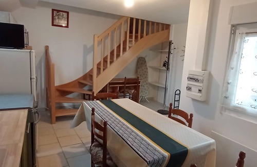 Villebernier House | cottage for rent 70 square meters, capacity 6 people