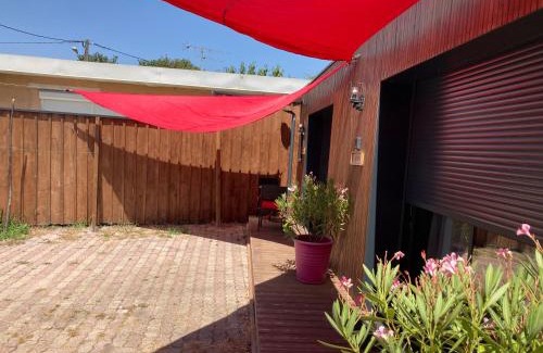 Pessac House | Cottage
