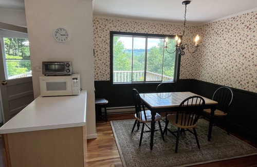 Mount Vision House | Cottage House Convenient to all tournaments, great getaway, Foosball