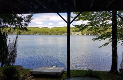 Hart Cottage | Cottage in Crystal Lake
