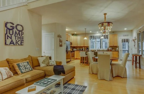 New Buffalo Cottage | Cottage in quiet wooded setting w/communal pool | Chalonna Retreat Harbor Dunes