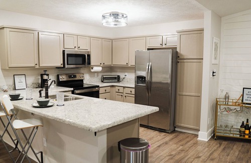 Sulphur House | Cottage in the heart of Sulphur