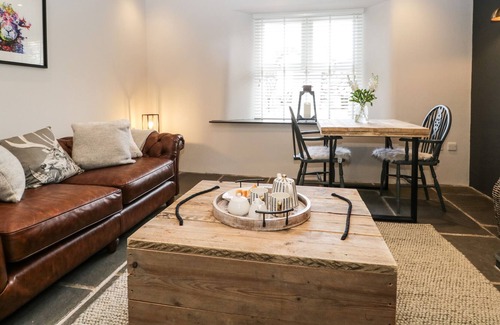 Whitbeck Cottage | COTTAGE IN THE HILL, romantic, character holiday cottage in Silecroft