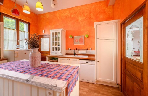 Saint-Cyr-sur-Loire House | Cottage La Villa Bolero