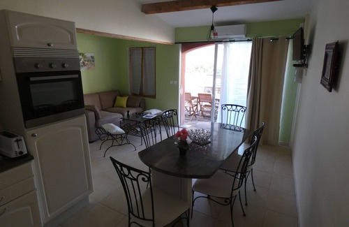 Cebazan House | Cottage 'Lotus 1' with private terrace and shared heated pool