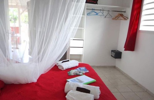 Damencourt Cottage | Cottage near the sea and the surf spot