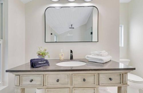 West Palm Beach Apartment | Cottage on Croton Way # 2