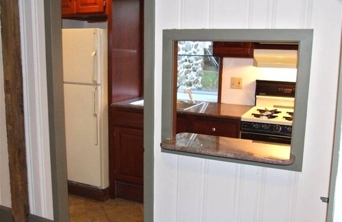 Phoenixville Cottage | Cottage on Historic Gentleman's Farm