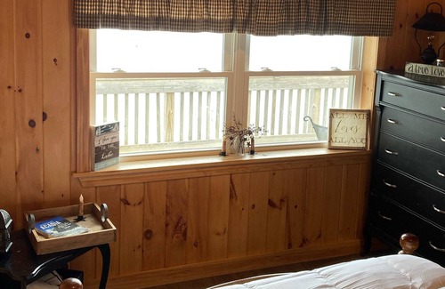 East Machias House | Cottage on Indian lake