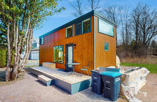 Malletts Bay Hotel | Cottage Retreat