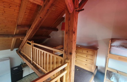 Rochesson Cabin | Cottage 'Rochesson - Grand Gite 27 Pers' with Mountain View, Private Terrace and Wi-Fi