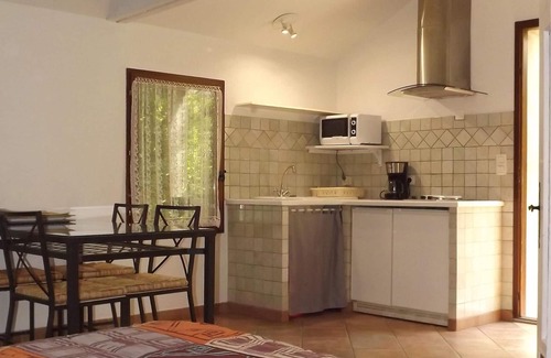 Cavaillon Apartment | Cottage studio in the countryside