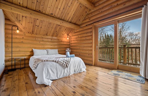 Saint-Faustin-Lac-Carre Ski Chalet | Cottage The Masters on the Royal Laurentian Golf | Discount Golf, Beach & Spa