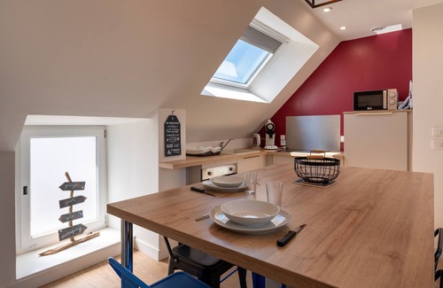 Merlevenez House | Cottage 'Traou Mad' with Shared Garden and Wi-Fi