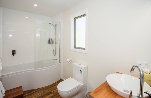 Gibbston Cabin | Cottages at Kinross