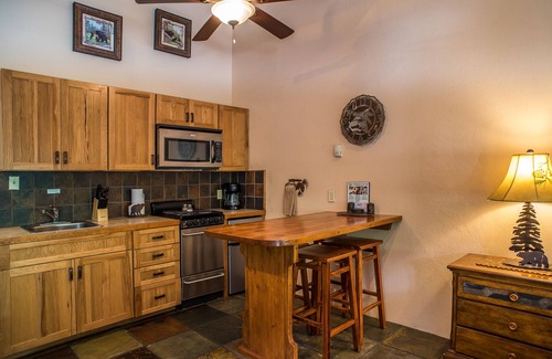 Taos Ski Valley Cabin | Cottam's Lodge by Alpine Village Suites