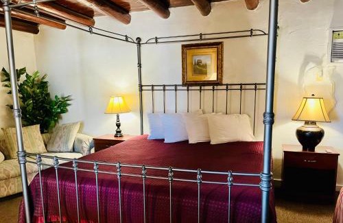 Southside Hotel | Cottonwood Court Motel