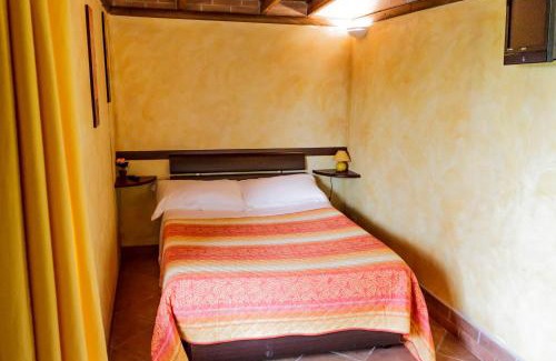Zona XXVI Castel di Decima House | Country Apartments