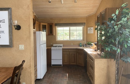 Fountain House | Country Barn House
