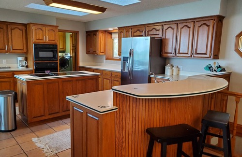 Lost Bridge Village House | Country Club- Panoramic Lakeview & Access-Close to Boat Ramp!