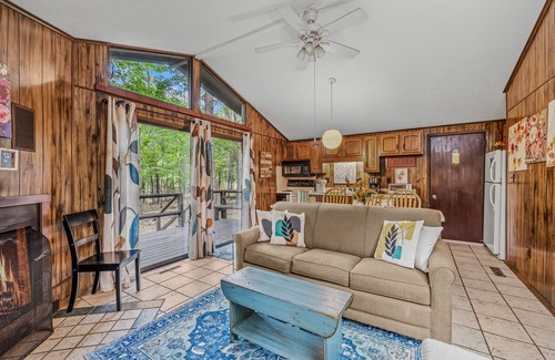 The Woods Cabin | Country Comfort -country Escape!