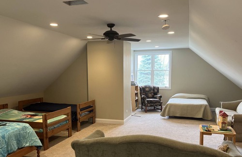 Dowagiac Cabin | Country Cottage