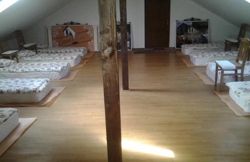 Chinari Bed & Breakfast | Country Court