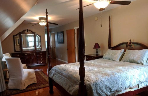 Butler House | Country Creekside with no cleaning fees