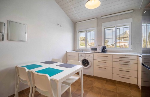 Chiclana de la Frontera House | Country house 'La Casita Azul' with private pool, Wi-Fi and air conditioning