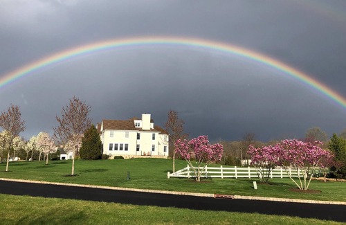 Pennington House | Country Estate in Bucolic Setting