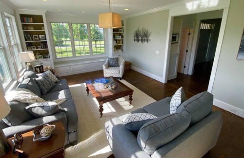 Pennington House | Country Estate in Bucolic Setting
