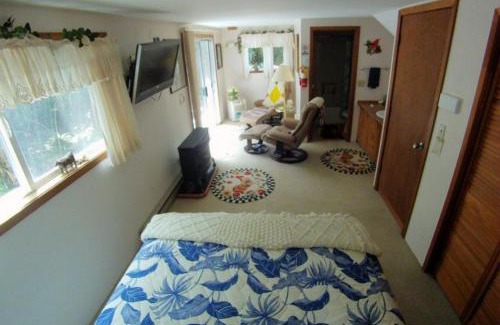 Volcano Bed & Breakfast | Country Goose
